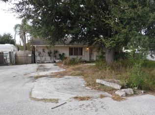 5624 2nd St W, Bradenton, FL 34207