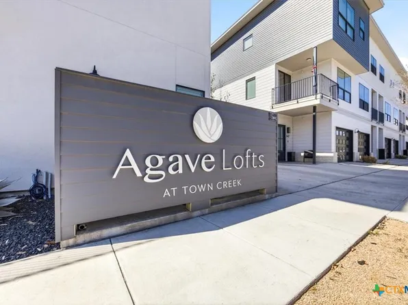 1208 N Academy Ave #2201, New Braunfels, TX 78130