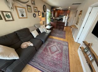 1118 E. Kane Pl., Milwaukee, WI 53202