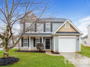 1305 Peach Park Ln, Charlotte, NC 28216