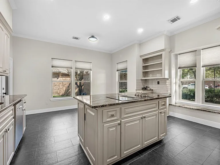 2715 Penmere Ct — Photo 9