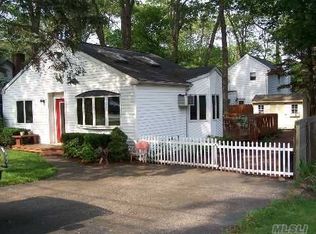 11 Dering Rd, Sound Beach, NY 11789