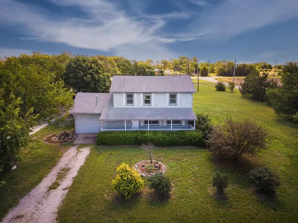 21480 Curtis Ave, Winfield, KS 67156
