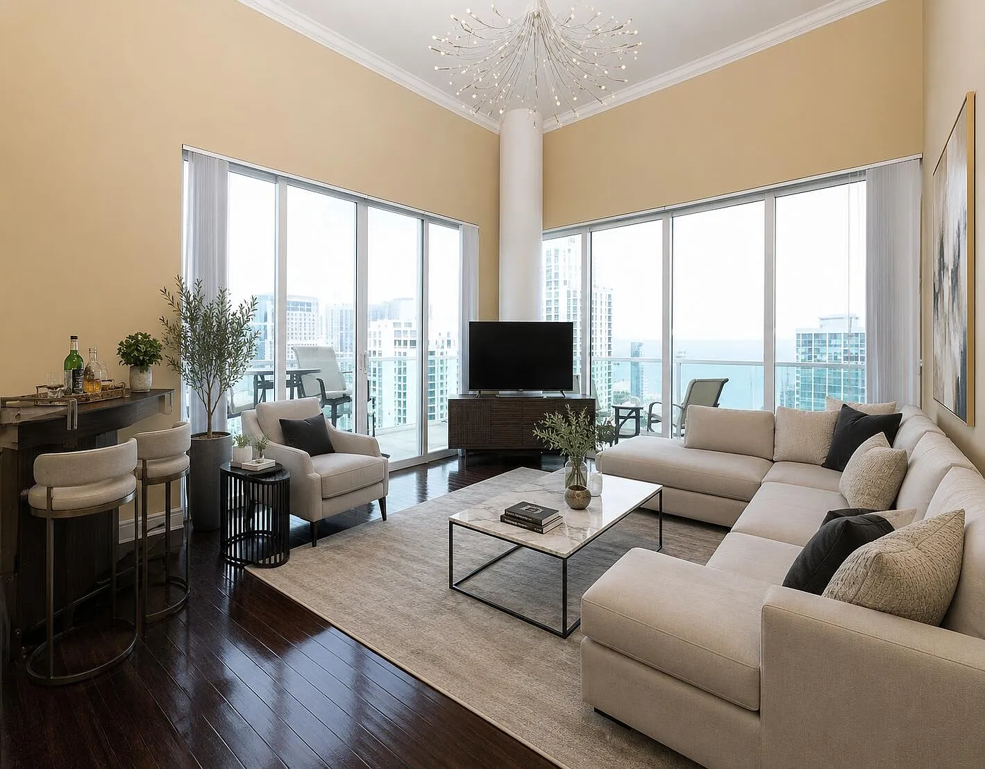 3 bed, 2.0 bath, 1551 sqft, $5,000 — Photo 1