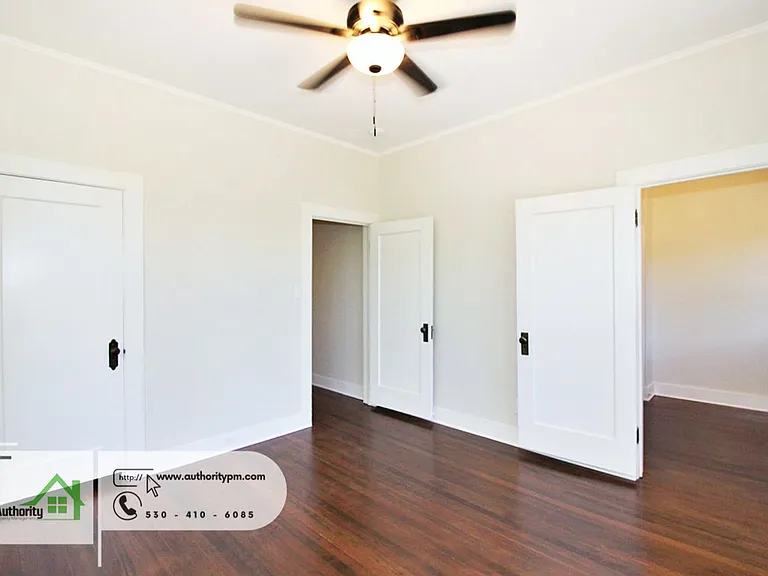 1428 Chestnut St — Photo 11