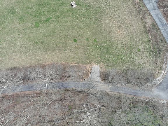 5th image of 225 S West
