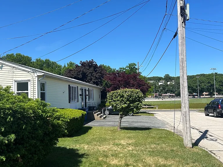 5 Briggs St — Photo 1