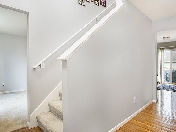 3rd image of 2003 Peace Rose Ln