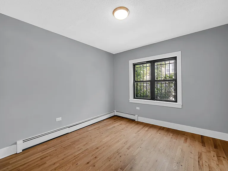 2620 W Foster Ave #1 — Photo 15