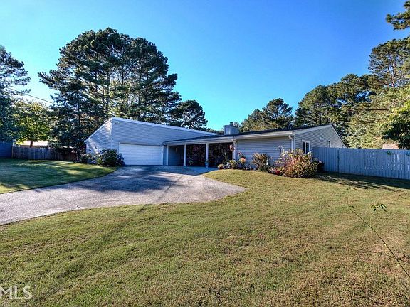4th image of 4211 Meadow Ct