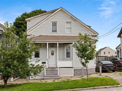 228 Farmington Ave, Cranston, RI, 02920
