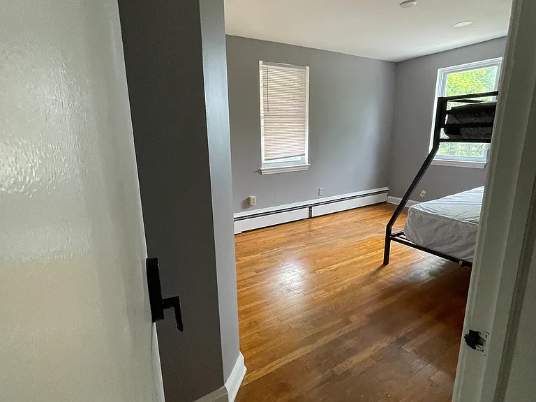 3706 Howard Park Ave — Photo 13