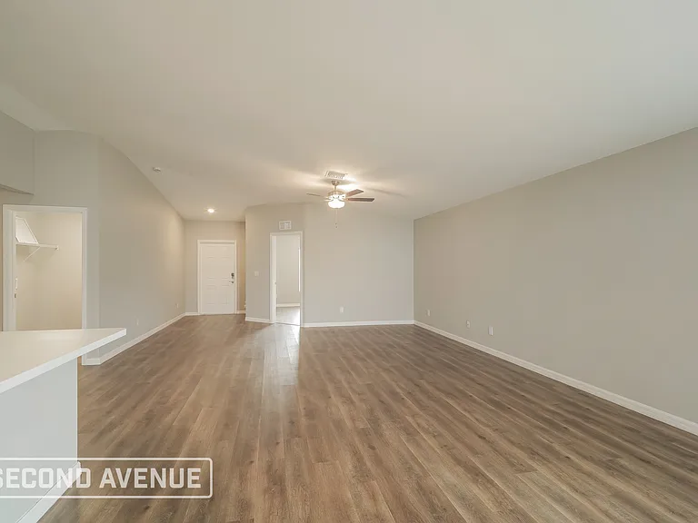 1150 NW 19th Pl — Photo 11