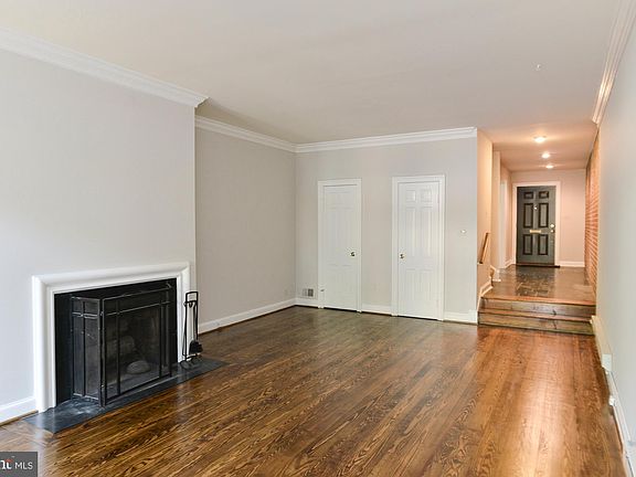 5th image of 312 N Pitt St