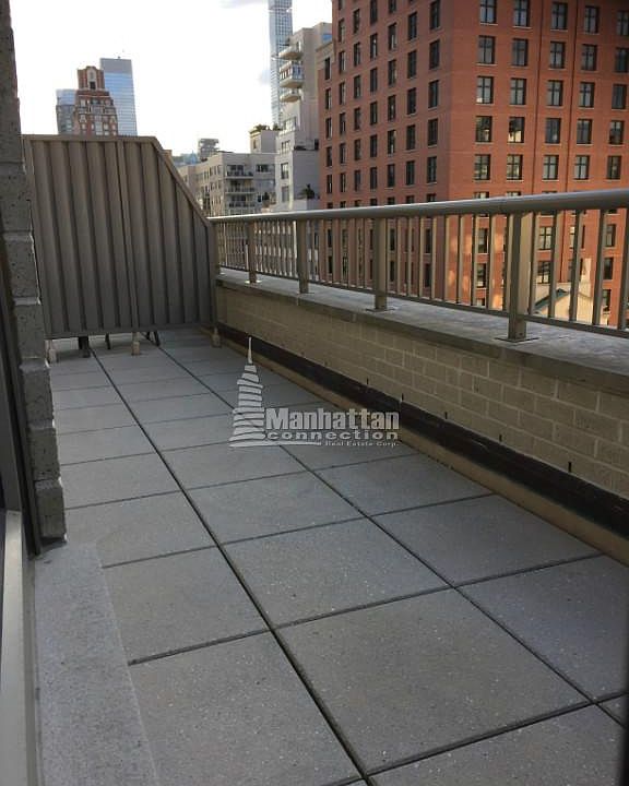 1st image of 200 E 71st St APT 18f
