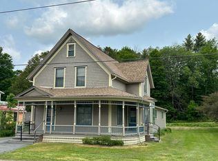 104 W Church St, Hardwick, VT 05843
