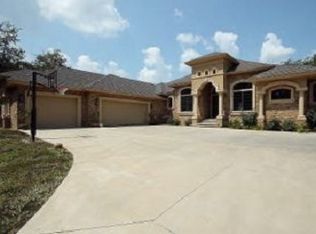 6362 Autumn Ridge Ct, Decatur, IL 62521