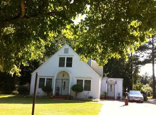 207 Kerr St, Clinton, NC 28328