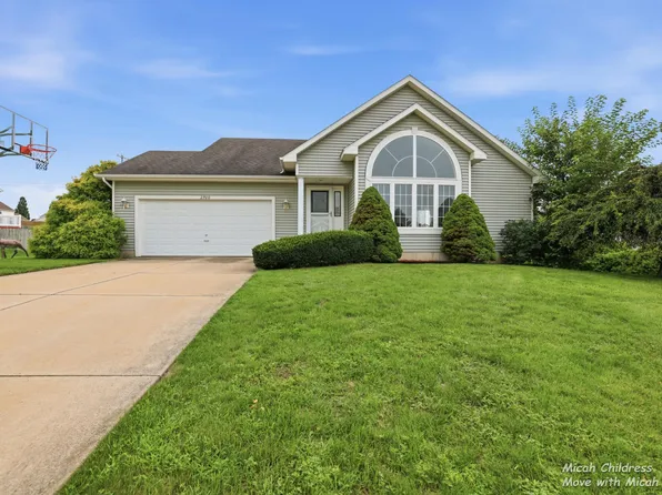 2700 Cape Coral Dr SW, Wyoming, MI 49418