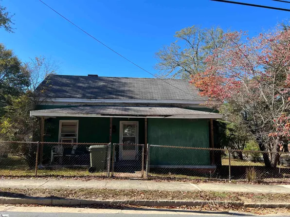 315 N Sloan St, Clinton, SC 29325