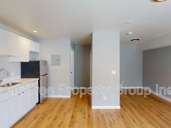 6500 Foothill Blvd, Oakland, CA