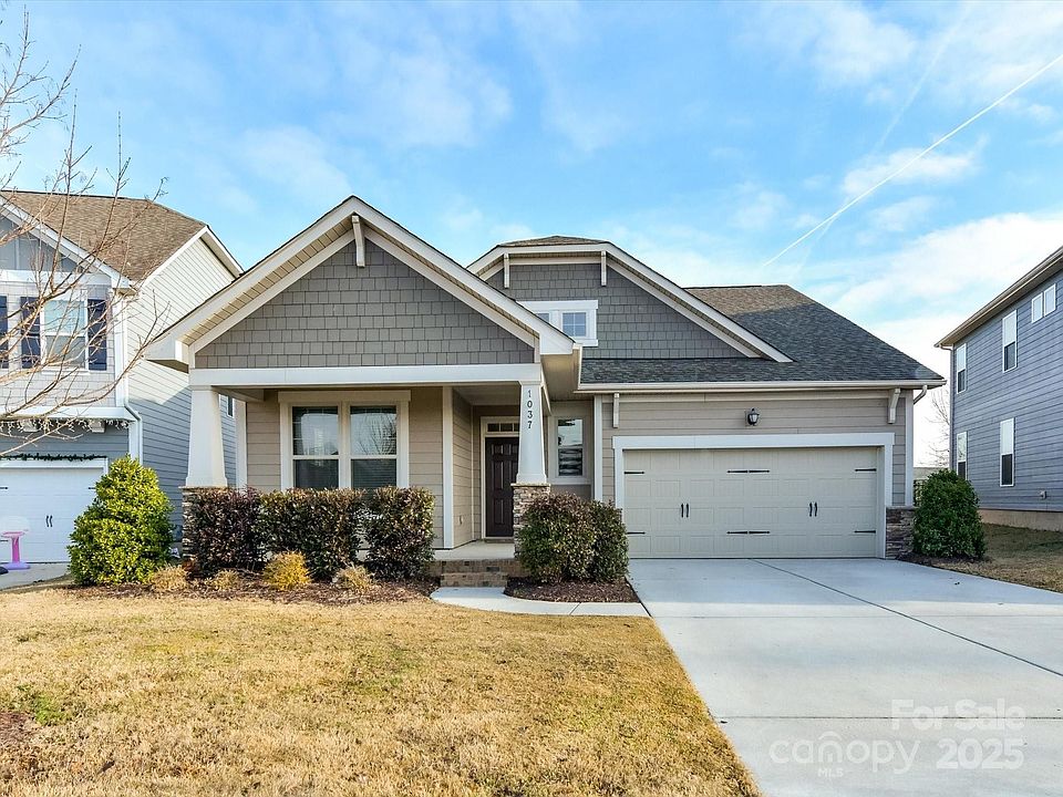 1st image of 1037 Paddington Dr