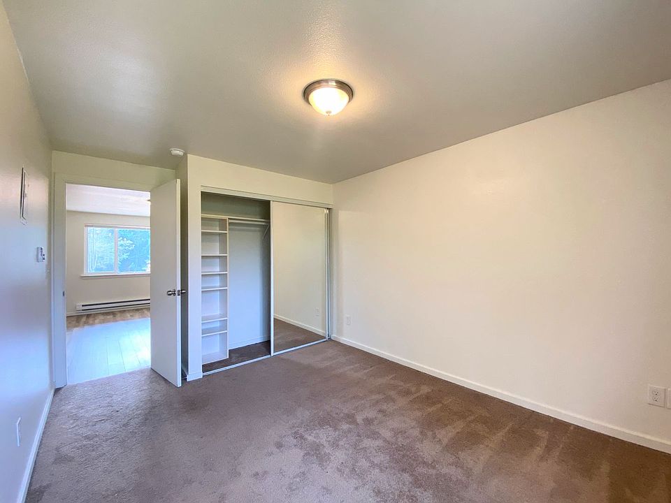 North Highland Court - 3015 N Highland St Tacoma WA | Zillow