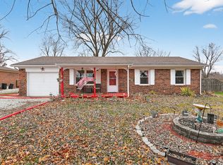 602 Meadows Dr, Mooresville, IN 46158