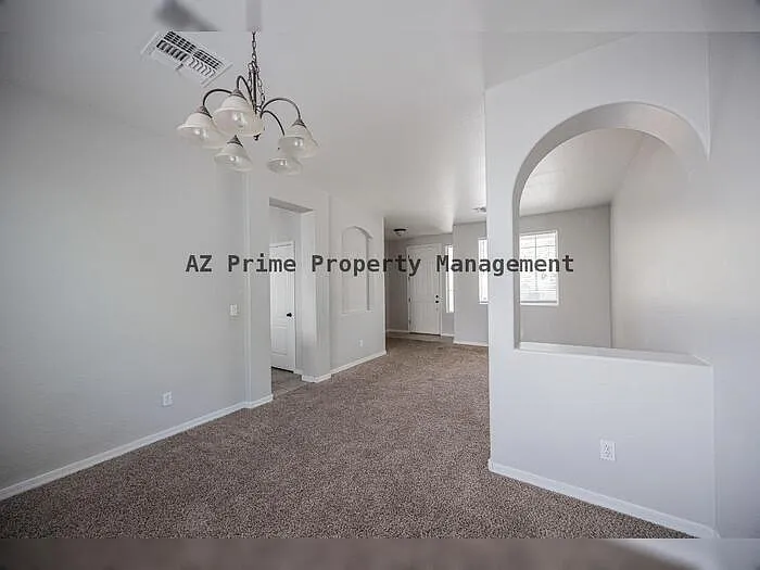 7422 S 27th Way — Photo 8