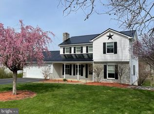 101 Sycamore Dr, Mifflintown, PA 17059