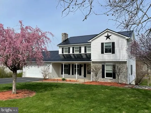 101 Sycamore Dr, Mifflintown, PA 17059