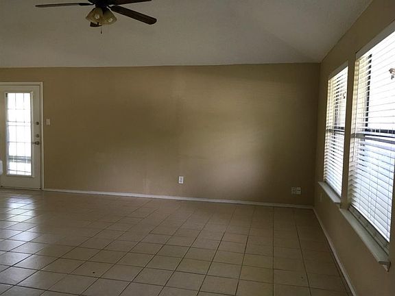3rd image of 760 Little Creek Dr