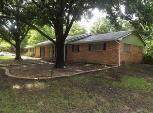 401 Glen Oaks Rd, Bonham, TX 75418