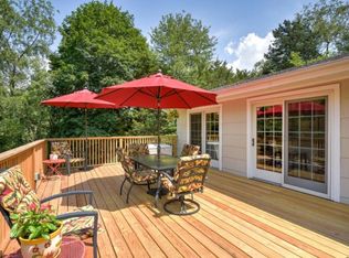 420 Century Ln, Somerville, NJ 08876