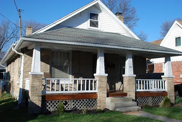1st image of 243 Rosemont Gdn