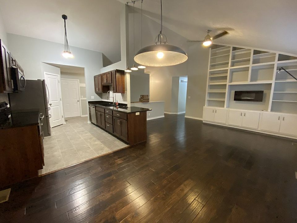 1st image of 9537 Mortensen Ct