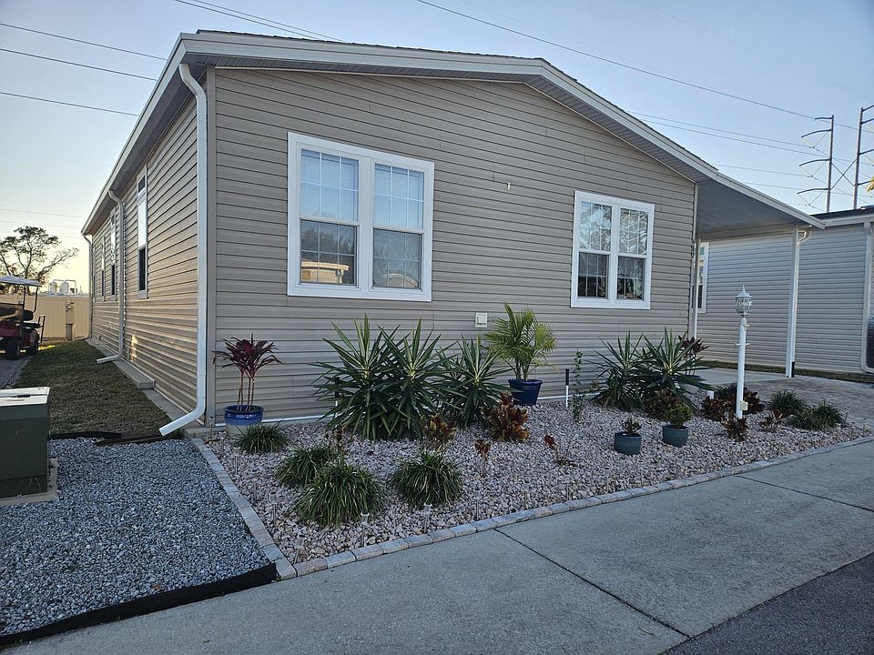 1st image of 482 Cary Ln #228