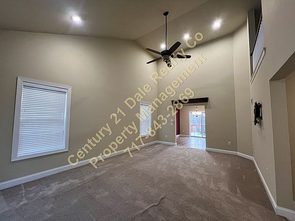 4th image of 135 Stone Creek Dr