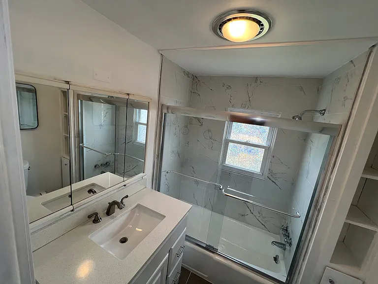 136 Sanders Rd — Photo 6