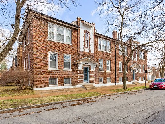 2nd image of 3538-3540 Hereford St #3540-2S