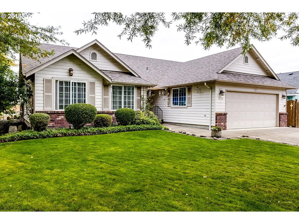 3320 Merryvale Rd photo 1