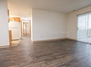 1003 Avenue K APT 6, Carter Lake, IA 51510