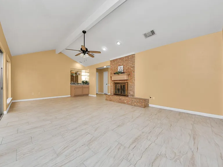 3935 Heathersage Dr — Photo 25