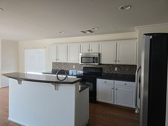 3rd image of 29136 N Red Finch Dr