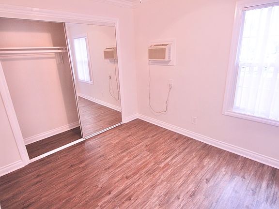 5th image of 103 N Normandie Ave #109