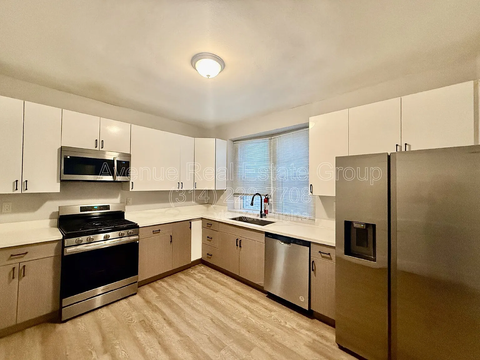 3 bed, 1.0 bath, 1600 sqft, $2,250 — Photo 4