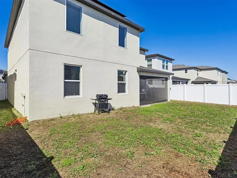 1111 Lone Palm Way — Photo 40