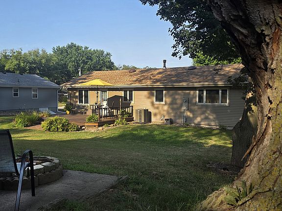 4th image of 1208 Roosevelt Dr