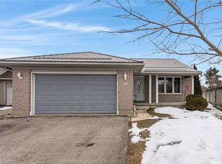 15 Erin Ct, Aylmer, ON N5H 3G6