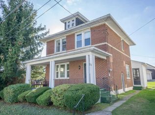 54 New St, Beaver Meadows, PA 18216